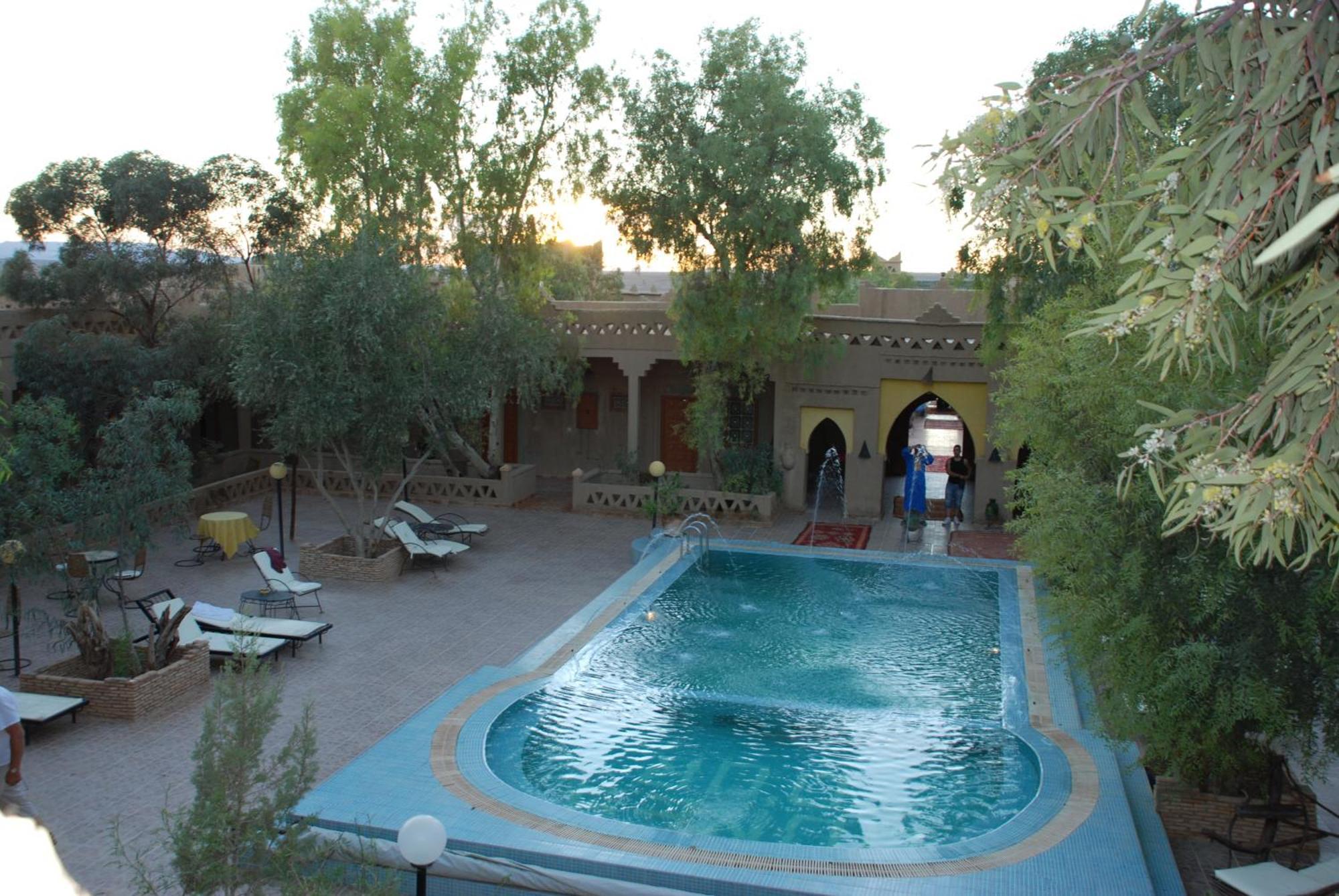 Auberge De Charme Les Dunes D'Or Merzouga Exterior foto